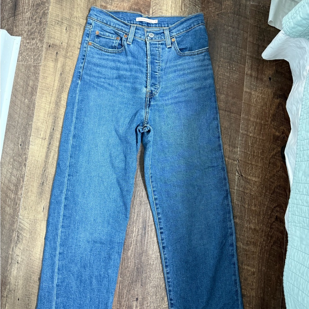 Levi's Women's Ribcage Straight Ankle Blue Jeans